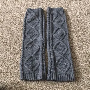 💥 NWOT!! Cable Knit Grey Leg Warmers!!